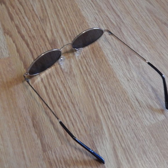 Oval ALDO Sunglasses - Picture 4 of 9